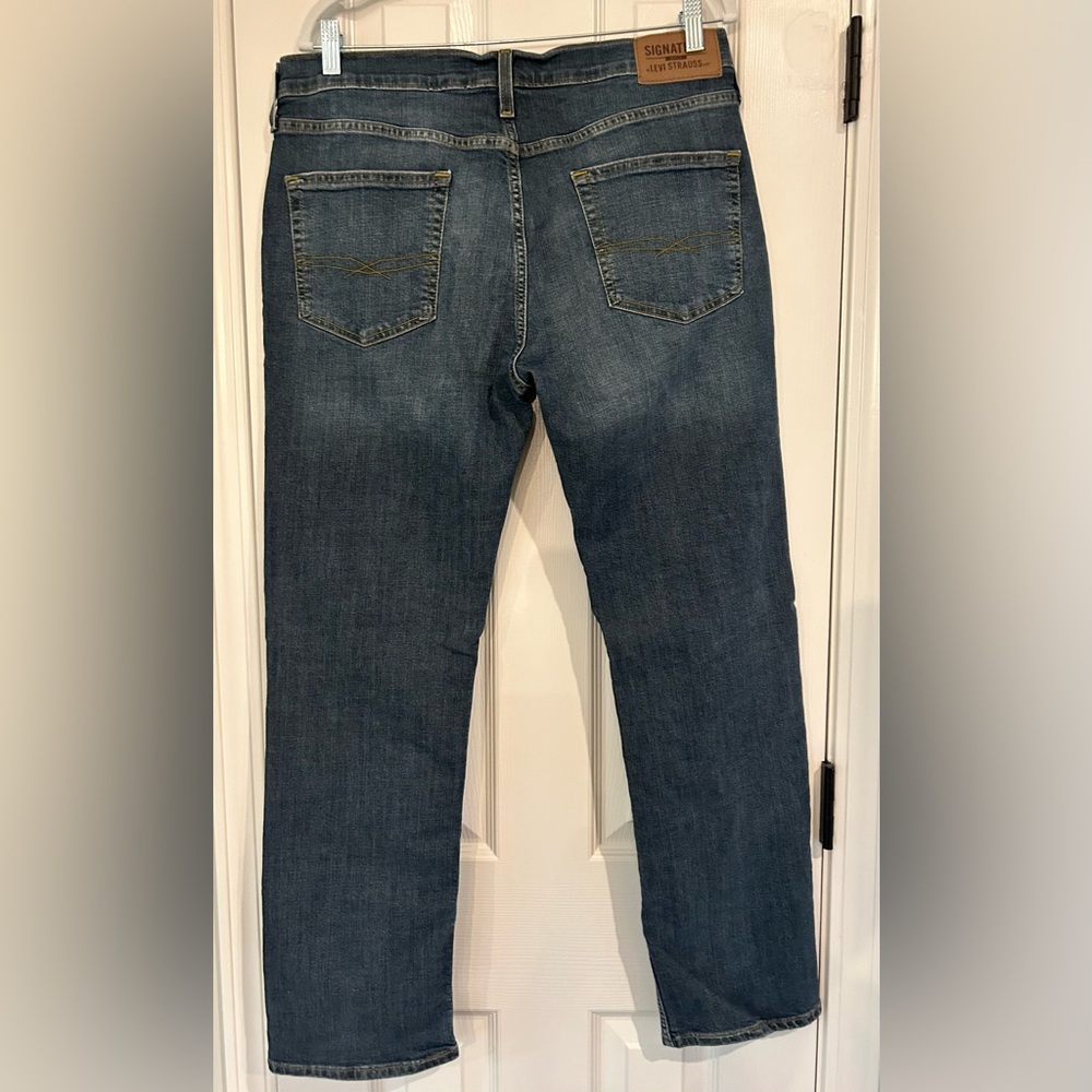 Signature by Levi Strauss & Co Men's Straight Fit Jeans Blue 34W x 30L - Picture 5 of 7